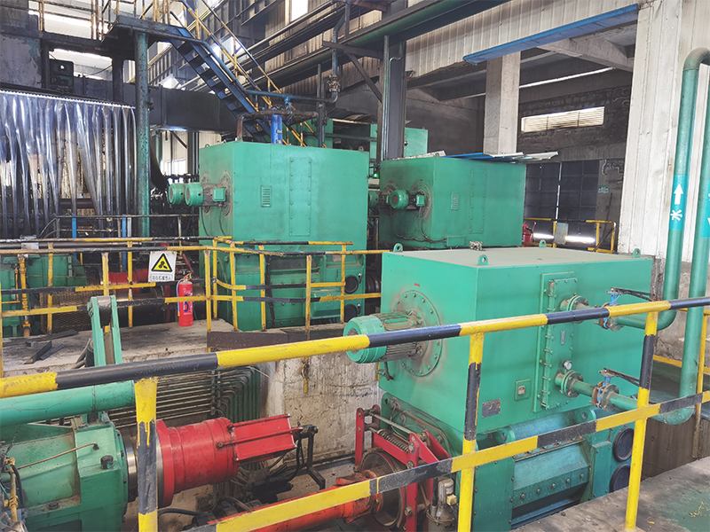 _0003_ Motores DC para tiras de a&ccedil;o 1380 