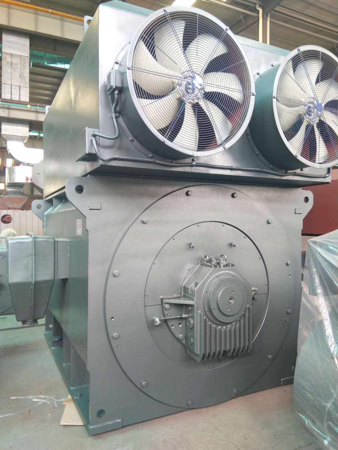 Motor elétrico de escovas de velocidade variável para laminador